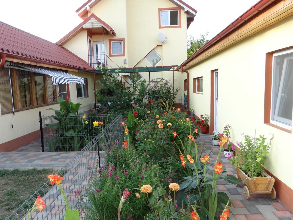 Maria-Antonia Hotel Мангалия Екстериор снимка